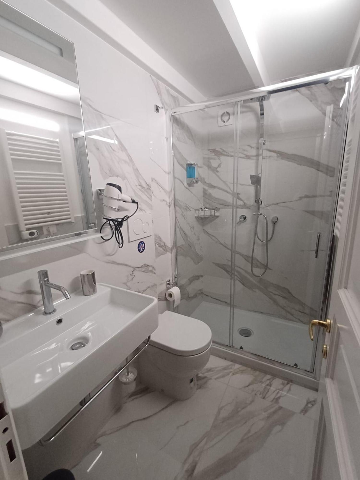 Assunta Domus Hotel Rome Buitenkant foto