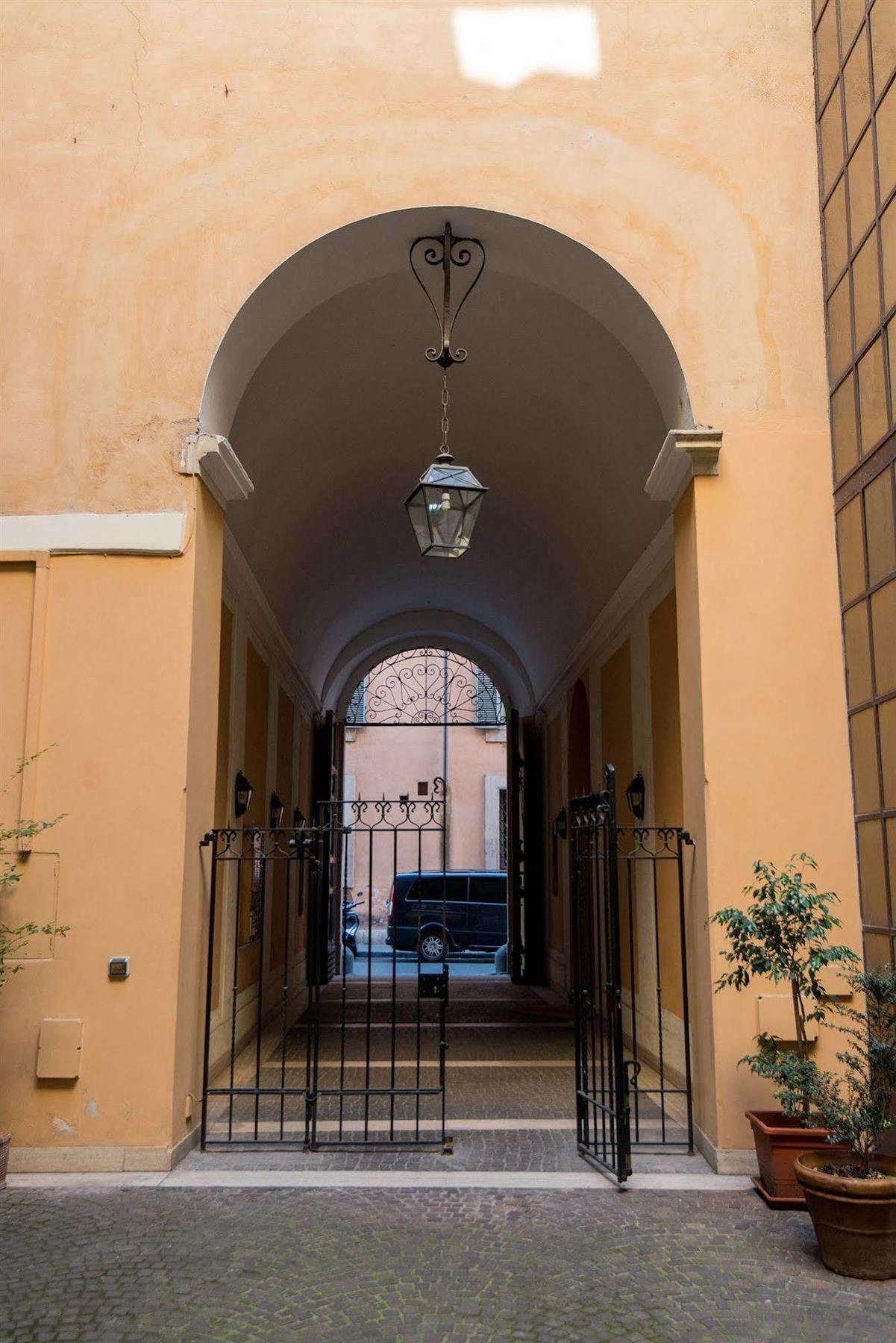 Assunta Domus Hotel Rome Buitenkant foto